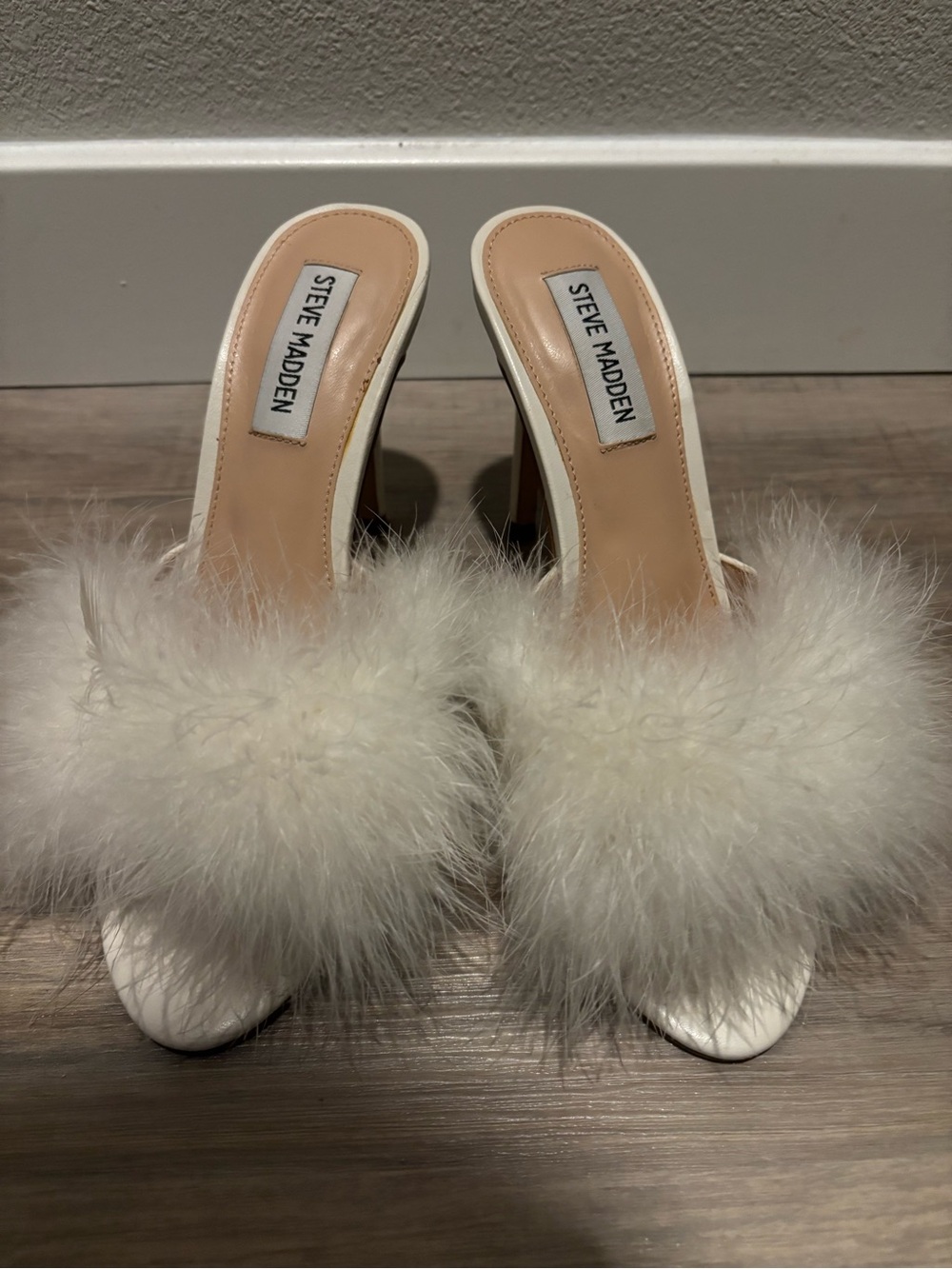 Steve Madden White Feather Trim Slide Heels